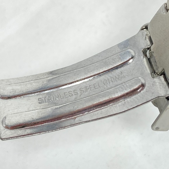 Lorus Watch Women 32mm Silver Tone Blue Dial LR0798 New Battery 7" - Picture 15 of 16